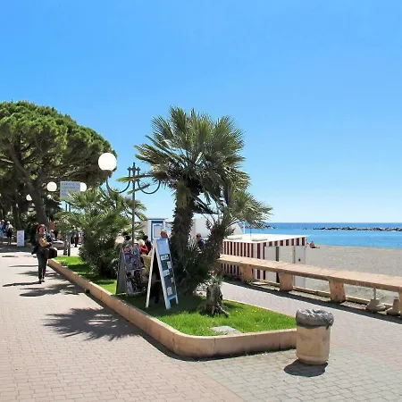 Apartment Ferienwohnung San Bartolomeo Al Mare 115s Oneglia